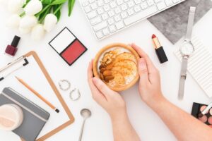 Удачные дни для маникюра в октябре 2023 года zj3imaung0cnfjr6su