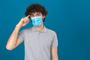 Как носить маску: важные детали и правильная ориентация 1egmo3wqim54ajfnxm