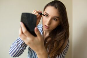 Как аккуратно снять нарощенные ресницы дома 56a09b5wknz4lgvrt6