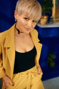 Модные стрижки на короткие волосы для женщин старше 30 лет cqxxfr7z8a8lxeg4bk