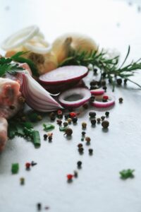 Как приправить шашлык: секреты насыщенного аромата и вкуса s8p2zusaxdgzmrkgaz