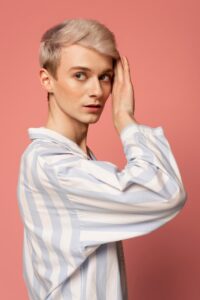 Модные стрижки для коротких волос: выбор женщин после 40 лет 1q2l5qy34bnwx6rnmm