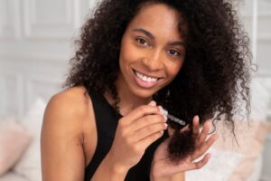 Как правильно ухаживать за кудрявыми волосами: действенные советы r7ljxmz4b8u69u7zp8