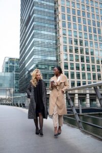 Нью-Йоркская неделя моды: коллекции Calvin Klein, Khaite и Michael Kors kilt6menszsaz4h0ah